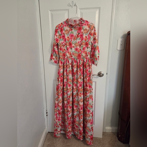 Dainty Jewells Vibrant Floral Maxi Dress - Picture 2 of 5